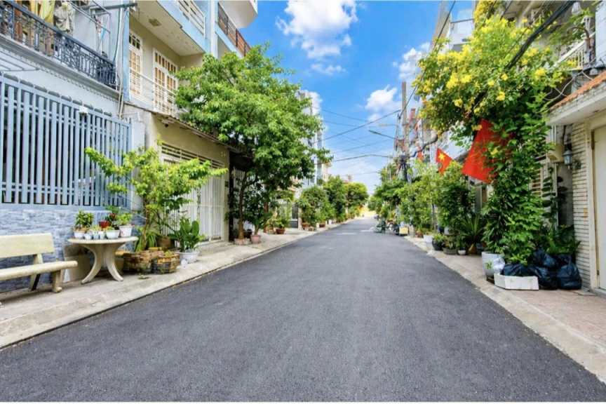 KHU PHÂN LÔ - ĐỒNG BỘ 
Đường rộng 12M - THÔNG RẠCH XUYÊN TÂM 
KÊNH BẾN CÁT + THAM LƯƠNG 
DT đất : 90M² - NGANG 6M - Dài 14 
Chỉ : 9✅️T.Ỷ 5 TL