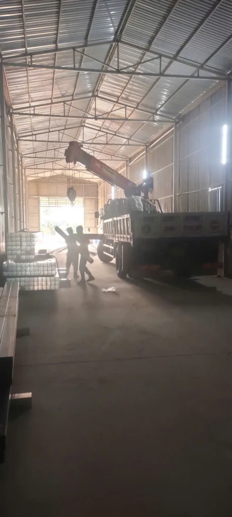 KHO MỚI 400m² – XE CONT ĐỖ CỬA –KM 15 ĐẠI LỘ THĂNG LONG HÀ NỘI