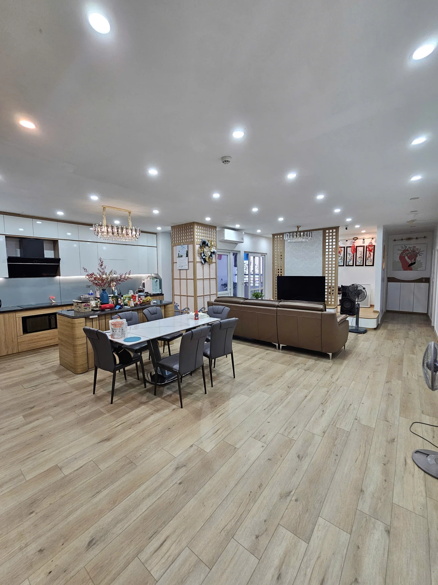 Chính chủ bán căn hộ góc 4PN (148m²) full nội thất cao cấp tại Tecco Garden (Thanh Trì)