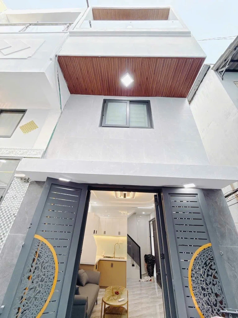 SIÊU PHẨM NHÀ ĐẸP 3 TẦNG - TRUNG TÂM QUẬN 4 - VÀO Ở NGAY.