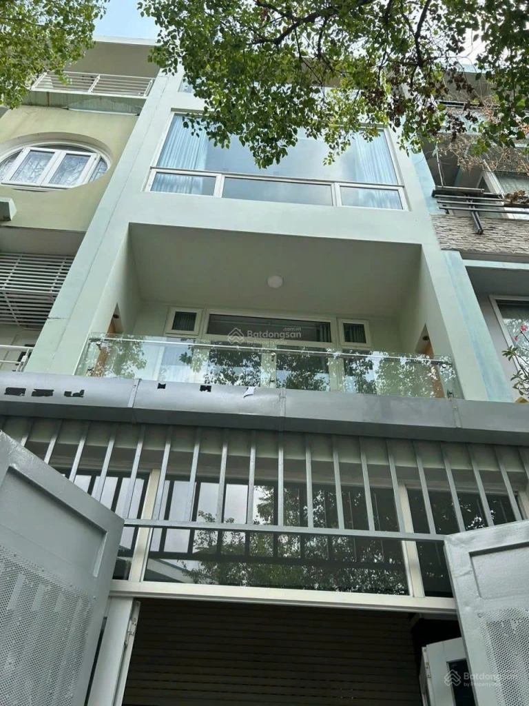 Bán gấp nhà mặt phố 44 Võ Thị Đặng, 17.800 tỷ, 72m2, 4 tầng, 7PN