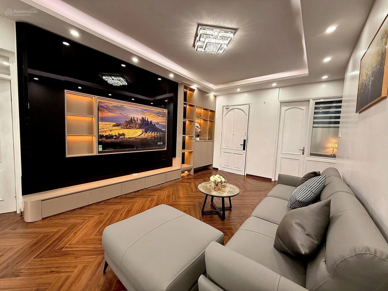 Cơ hội sở hữu nhà giá tốt dự án 18T1 Lê Văn Lương 107m2 3N-2W giá chỉ 9,x tỷ full nội thất