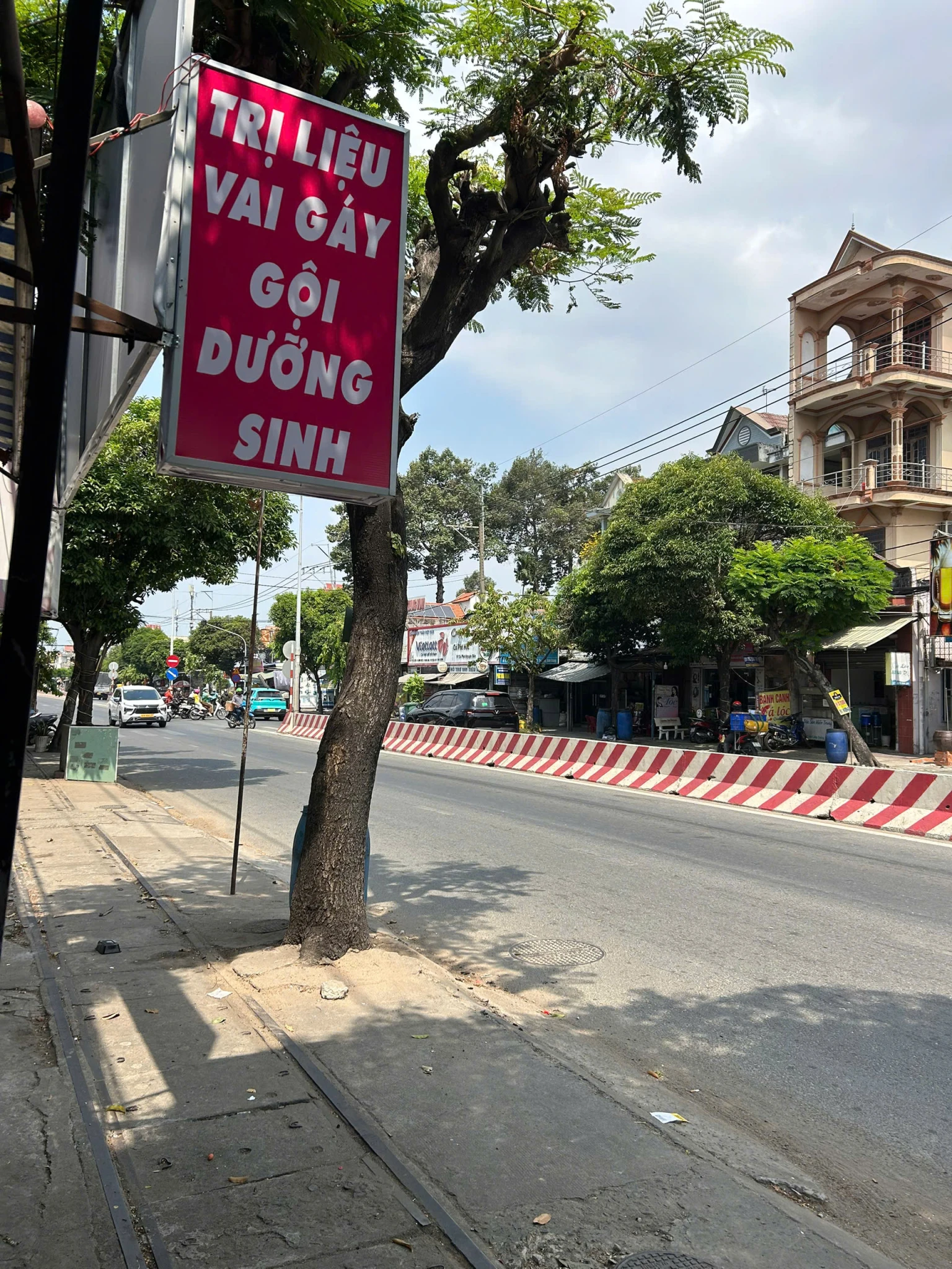 CHO THUÊ KIOT + NHÀ 2 TẦNG LIỀN KỀ – DIỆN TÍCH TẦNG TRỆT 120m²