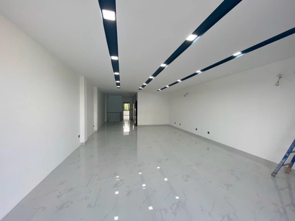 CHO THUÊ NHÀ NGUYÊN CĂN KDC KHANG ĐIỀN – 500m² – ĐƯỜNG 30m, VỈA HÈ 9m