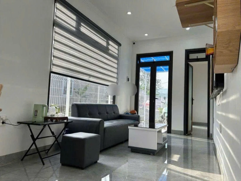 BÁN BIỆT THỰ SÂN VƯỜN ĐẸP – FULL NỘI THẤT – SỔ HỒNG RIÊNG – GIÁ 2,4 TỶ TẠI LÂM HÀ, LÂM ĐỒNG