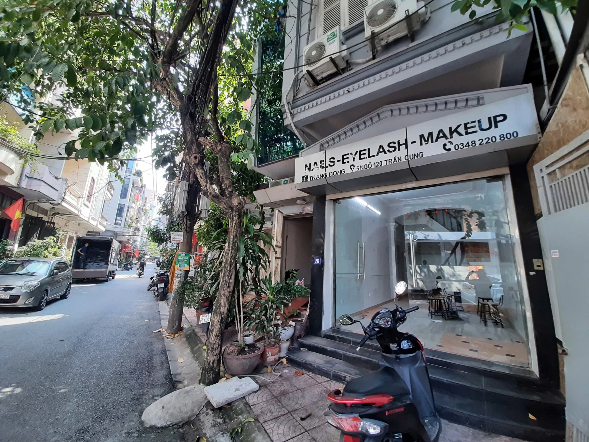 Cho thuê nhà 4 tầng,5 ngủ,3 wc ngõ 120 Trần Cung gần Bệnh viện E,Đh Điện lực