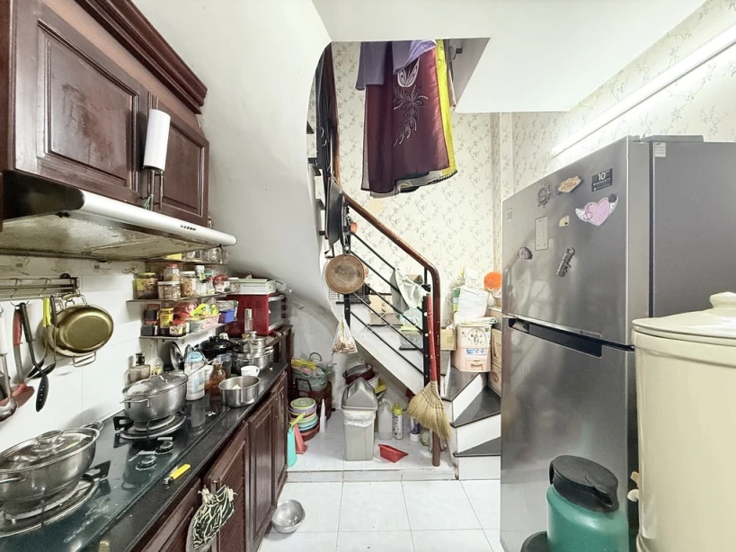 SIÊU PHẨM SẮP HOÀN THIỆN… MUÔN VÀN TIỆN ÍCH XUNG QUANH, CẠNH ÔTÔ TRÁNH, 52M2, 4 TẦNG KIÊN CỐ(1PN DƯỚI ĐẤT) HOÀN CÔNG ĐỦ, CHỈ 6.2 TỶ TL.