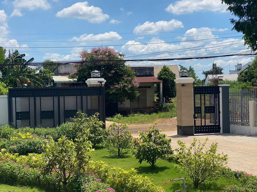 BÁN GẤP NHÀ VƯỜN 2.469M² – LÝ THƯỜNG KIỆT, TÂN ĐỒNG, ĐỒNG XOÀI – GIÁ 9,5 TỶ
