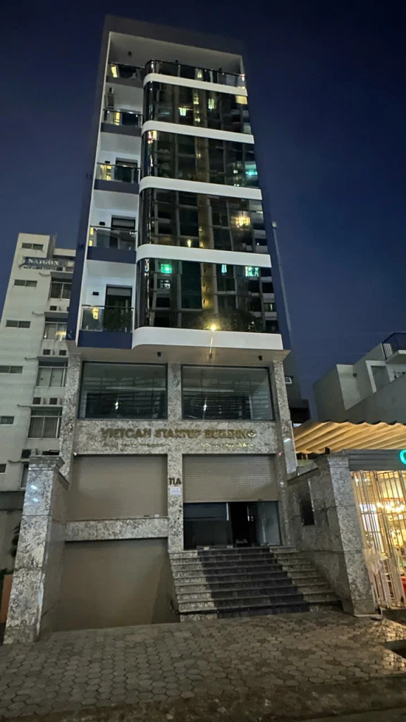 Cho thuê tòa nhà văn phòng 7 tầng, 112m², 1 hầm, mặt tiền đẹp Cát Lái – 110 triệu/ tháng