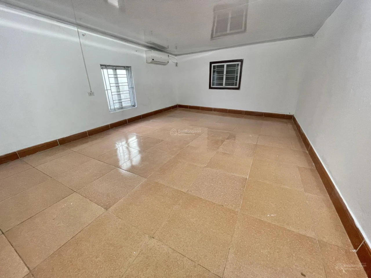 CHO THUÊ NHÀ NGUYÊN CĂN NGÕ 214 NGUYỄN XIỂN – TỪ 8 TRIỆU/THÁNG