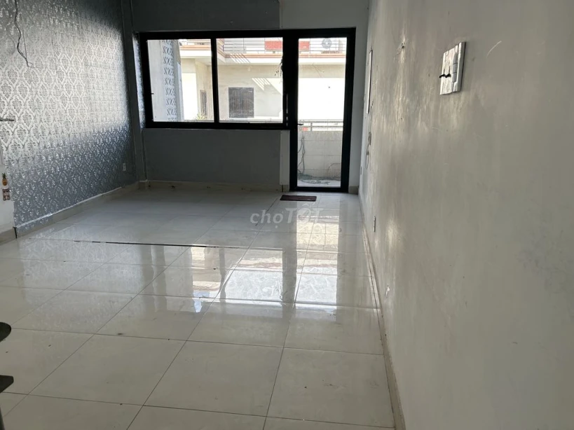 Cho thuê kiot mặt tiền đường Ấp Chiến Lược, Bình Hưng Hoà A, Bình Tân