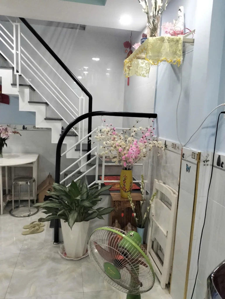 BÁN NHÀ MỚI GIÁ TỐT TẠI TÂN SƠN NHÌ – SỔ RIÊNG, VÀO Ở NGAY