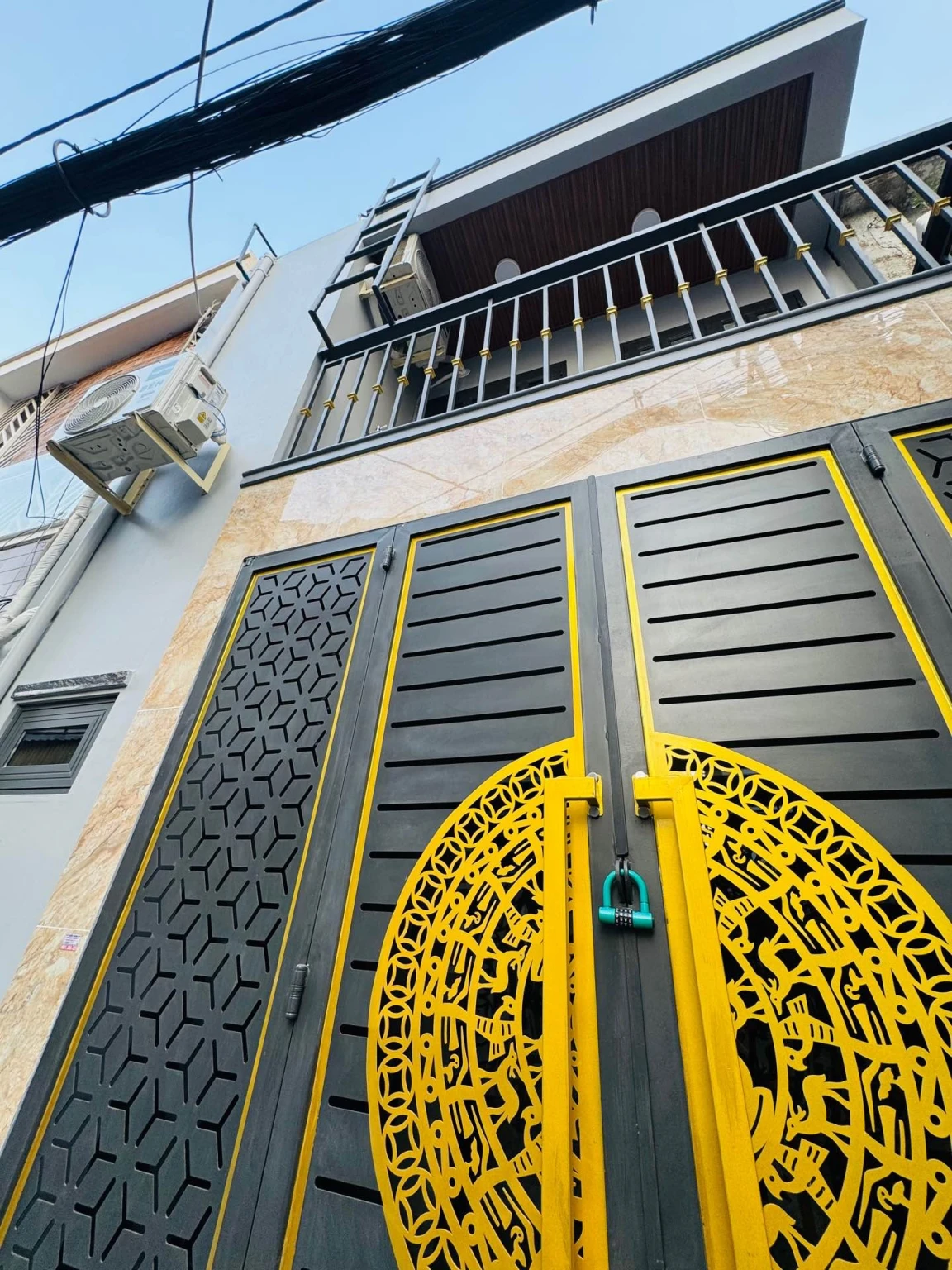 🔥HÀNG HIẾM - 2 TỶ HƠN CÓ NHÀ SG - 2 TẦNG BTCT - NGAY COOPMART QUANG TRUNG - FULL NỘI THẤT XỊN - SỔ VUÔNG A4 - KHÔNG CÓ CĂN THỨ 2 ĐỂ SO SÁNH