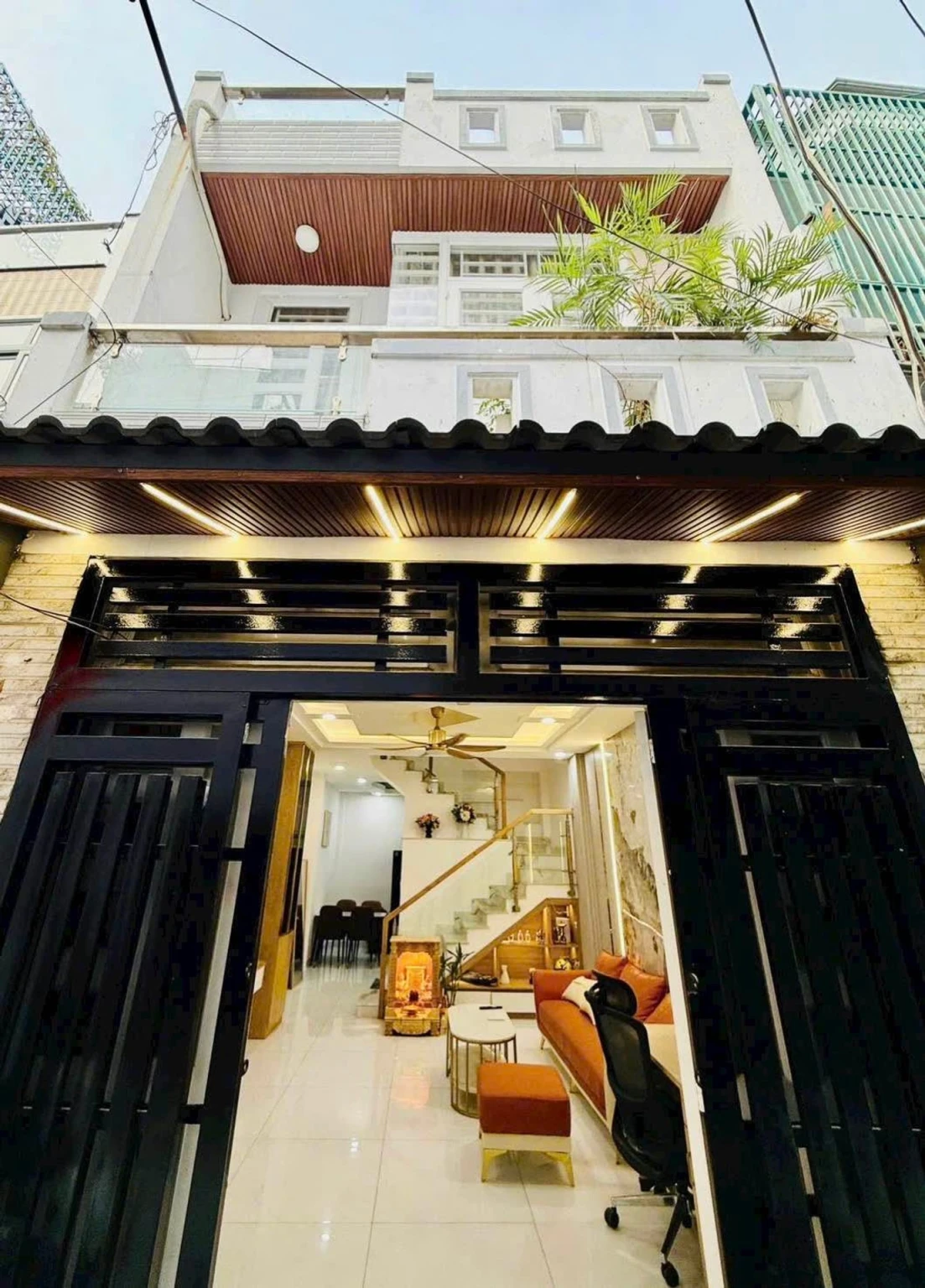 NHĨNH 4 TỶ THÍCH RỘNG RÃI THÌ CHỌN CĂN NÀY - 40M2 - 2 TẦNG - HẺM VF3 - GẦN EMART - PHẠM VĂN CHIÊU - TẶNG FULL NỘI THẤT