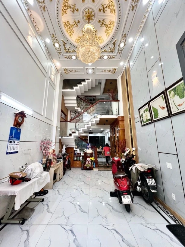 Siêu phẩm khu phân lô 5 tầng sát Aoen Tân Phú