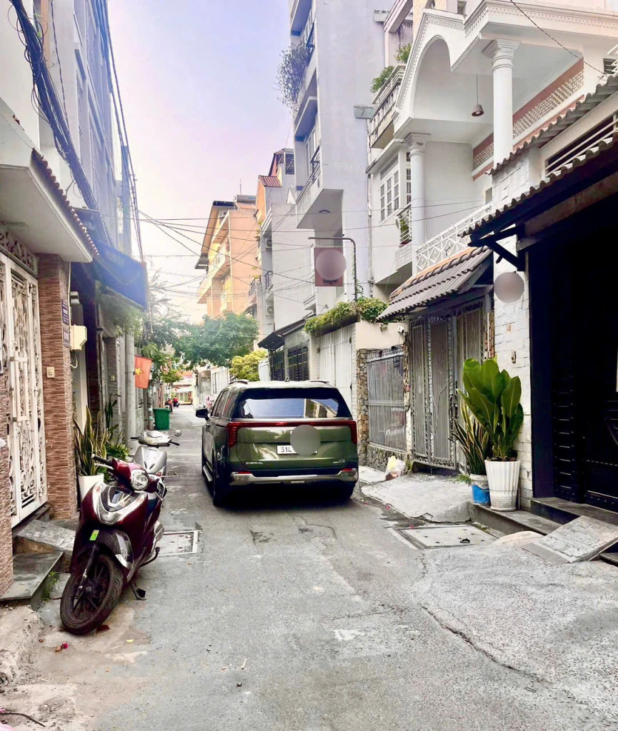 Style nhà vườn ngay TT Nhà thi đấu Quận 7, 13x tỷ