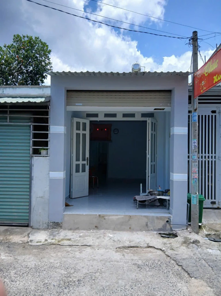 Bán 6 căn nhà, đất giá tốt khu vực Bình Chánh - Bình Hưng - Phong Phú, TP.HCM