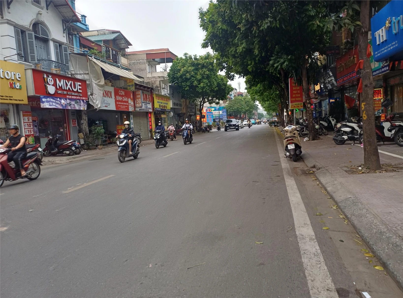 🔥🔥🔥🔥 BÁN NHÀ SÀI ĐỒNG - THANG MÁY - 2M RA PHỐ - GIÁ CHƯA ĐẾN 9 TỶ 🔥🔥🔥🔥