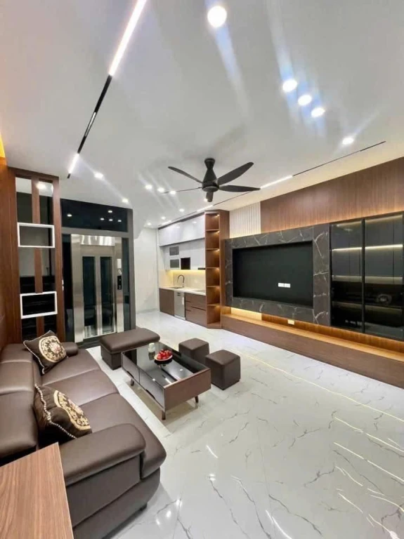 💥 💥BÁN NHÀ SÀI ĐỒNG 6 TẦNG THANG MÁY Ô TÔ ĐỖ CỬA 5M RA MẶT ĐƯỜNG 15M GẦN TRƯỜNG 💥 💥