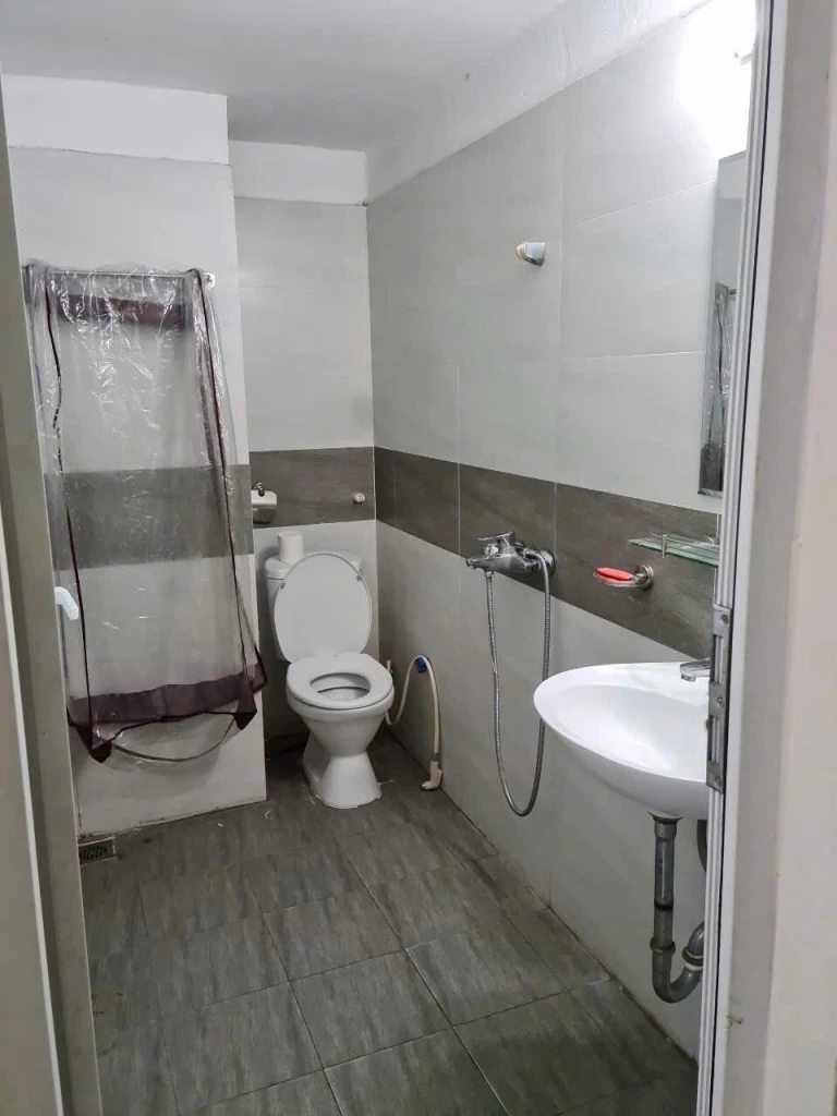 CHO THUÊ PHÒNG VIEW HỒ ĐẦM HỒNG – KHƯƠNG TRUNG, THANH XUÂN  HÀ NỘI