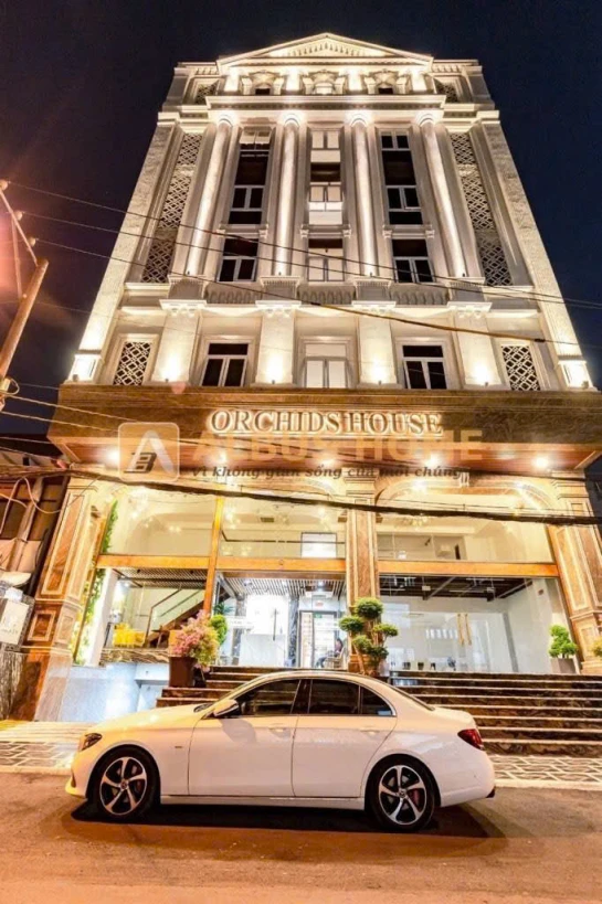 Quận 7, Bán Gấp Tòa CHDV 8 Tầng, 94 Phòng, 15x30m, Tại Khu Dân Cư Tân Quy, 165 Tỷ,