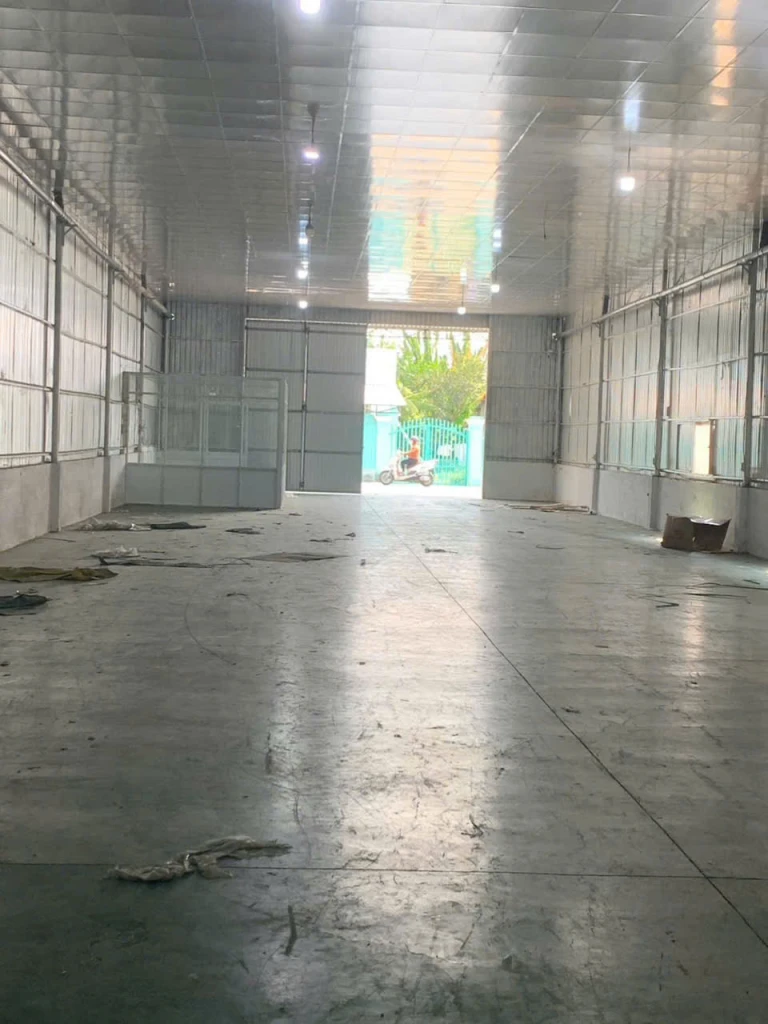 CHO THUÊ 2 KHO XƯỞNG MỚI – VỊ TRÍ ĐẸP – GIÁ CHỈ TỪ 15 TRIỆU/THÁNG