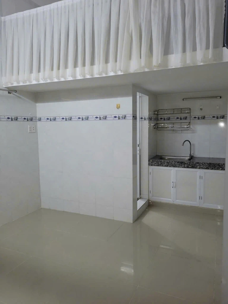 PASS PHÒNG GẤP ĐƯỜNG 160 LÃ XUÂN OAI, PHƯỜNG TĂNG NHƠN PHÚ A, TP. THỦ ĐỨC – 3TR100