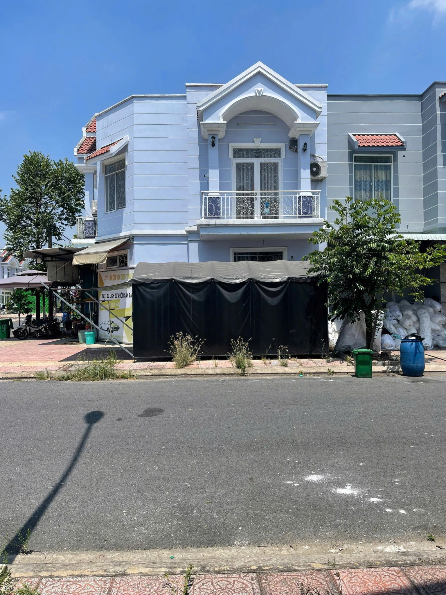 BÁN NHÀ 1 TRỆT 1 LẦU – CĂN GÓC TRỤC ĐƯỜNG N1, KĐT THỊNH GIA – PHƯỜNG TÂN ĐỊNH, TP BẾN CÁT, BÌNH DƯƠNG