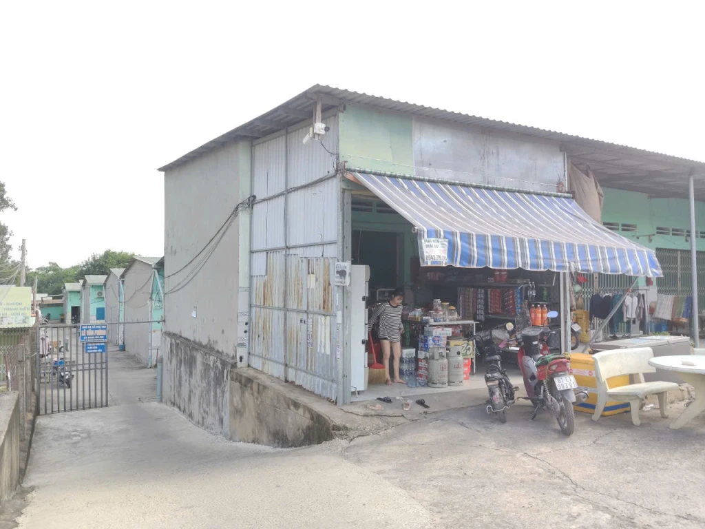 SANG NHƯỢNG MẶT BẰNG TẠP HÓA VỊ TRÍ ĐẸP – KHU 71 PHÒNG TRỌ – PHƯỜNG TÂN HIỆP, TP. TÂN UYÊN, BÌNH DƯƠNG