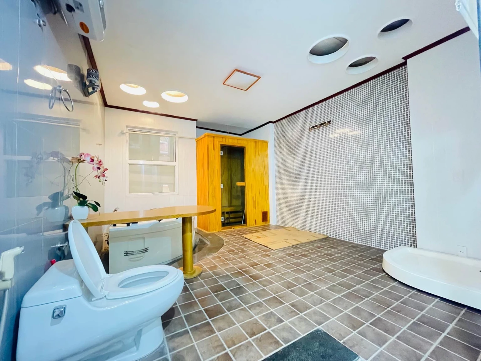 Nhà gần võng thị ngõ nông - gần hồ - lâu lâu mới có – ô tô 7 chỗ vào nhà - tặng nội thất - ở sướng