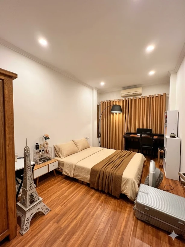 Nhà gần Võng Thị Tây Hồ ngõ thoáng sáng – 1 phút hồ - tiện ích bạt ngàn – 3 gác tránh - ở sướng