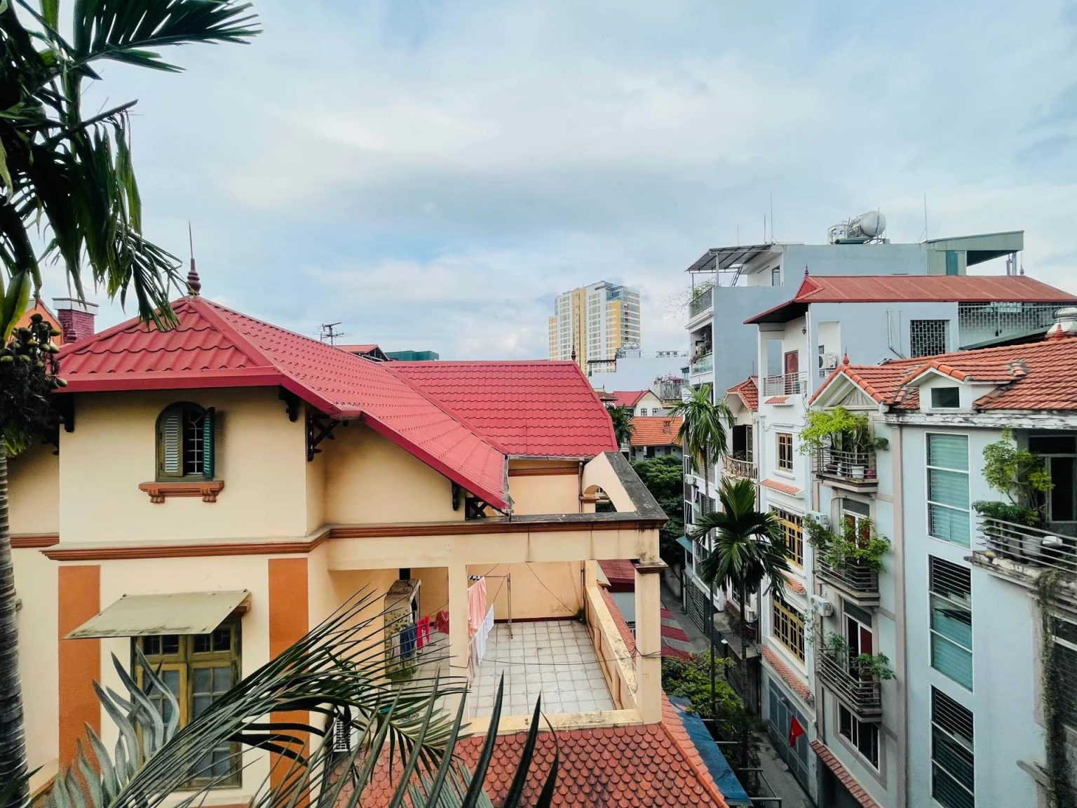 Hiếm Thuỵ Khuê Tây Hồ - Nhà Đẹp 6 Tầng - Full Nội Thất - Ô Tô Vào Nhà - Sổ Vuông Đẹp - Ở Sướng