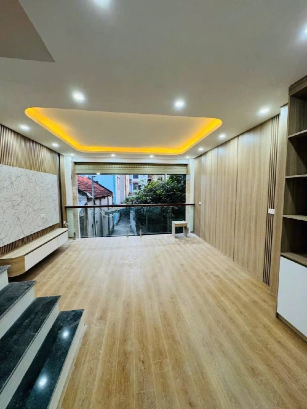 NHÀ PHÚ THƯỢNG MỚI ĐẸP Ở SƯỚNG – 7 TẦNG THANG MÁY - 5M OTO - GẦN KHU ĐÔ THỊ CIPUTRA - NGÕ NÔNG – DÒNG TIỀN TỐT