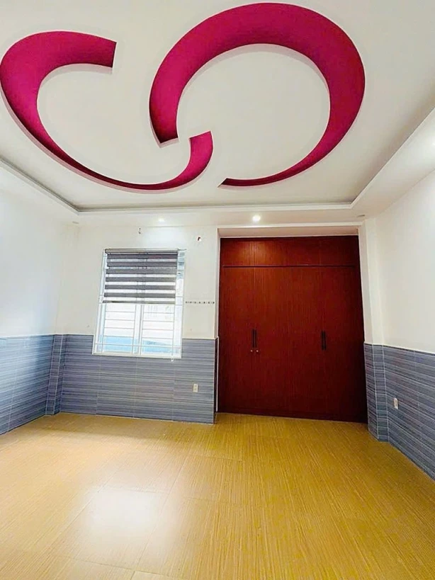 🏦  SIÊU PHẨM NHÀ ĐẸP HẺM XE HƠI PHƯỜNG TAM PHÚ, TP THỦ ĐỨC CŨ- 51M2- 2 TẦNG BTCT -  SỔ VUÔNG A4 - HOÀN CÔNG ĐẦY ĐỦ - XÁCH VALY Ở NGAY