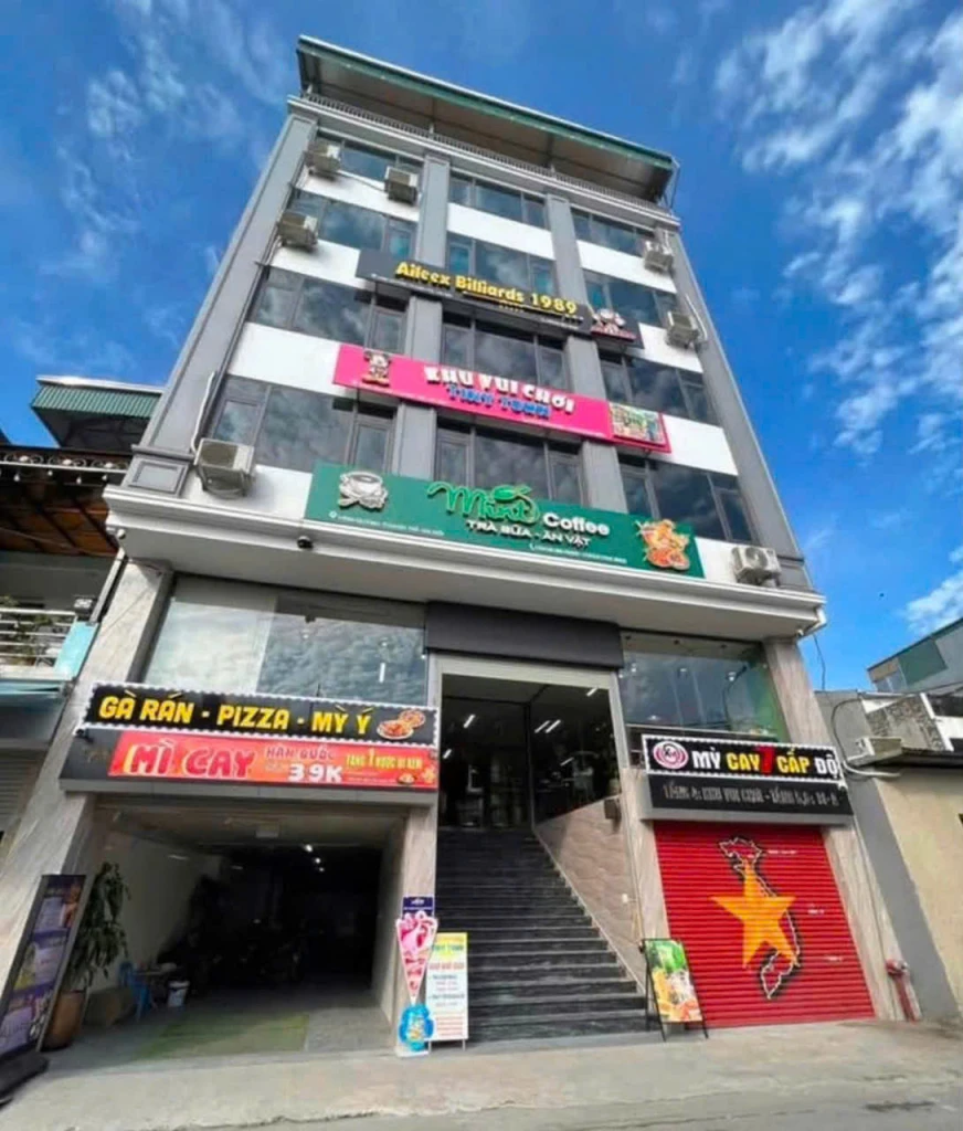 SANG NHƯỢNG QUÁN CAFE – ĐỒ ĂN  MẶT BẰNG GẦN 200M² TẠI HÀ NỘI
