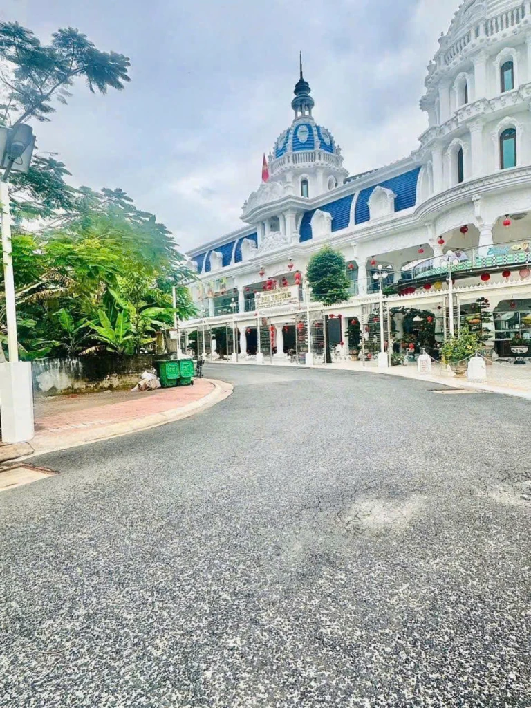 🔥 **BÁN ĐẤT MẶT TIỀN ĐT826 – NGAY CHỢ RẠCH KIẾN | GIÁ CHỈ 2,8 TỶ** 🔥