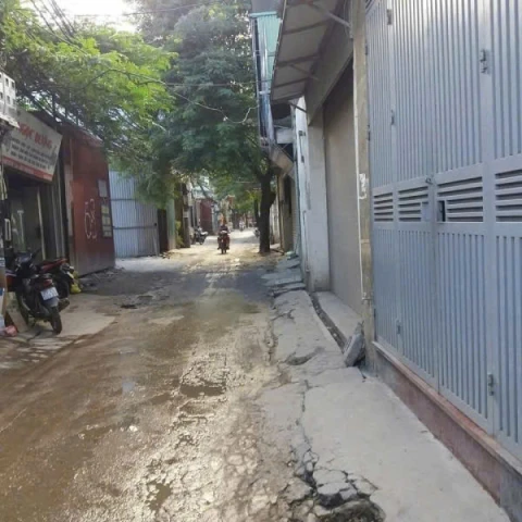 Chính chủ cần cho thuê nhà 3,5 tầng tại ngõ 207 Bùi Xương Trạch, Thanh Xuân,Hà Nội