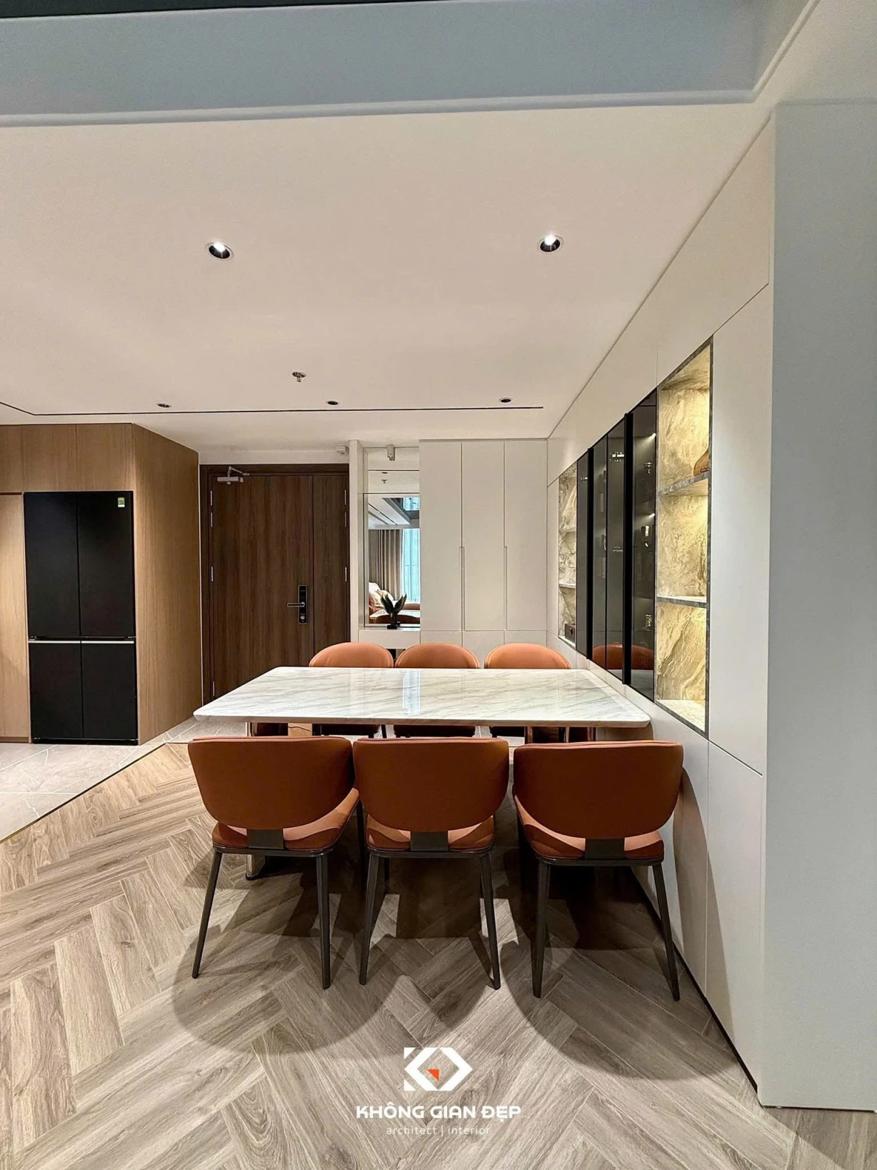 Bán Căn hộ chung cư Khai Sơn Long Biên- View đẹp- Full Nội thất- hỗ trợ vay 120m 3 ngủ nhỉnh 8 tỷ(TL)