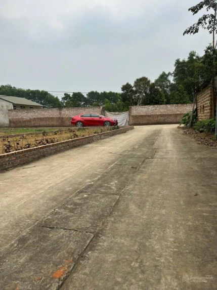 Cắt lỗ nhanh 200tr mảnh đất 68m2 tại Tân Xã, Hạ Bằng, Thạch Thất gần trường Đại Học FPT