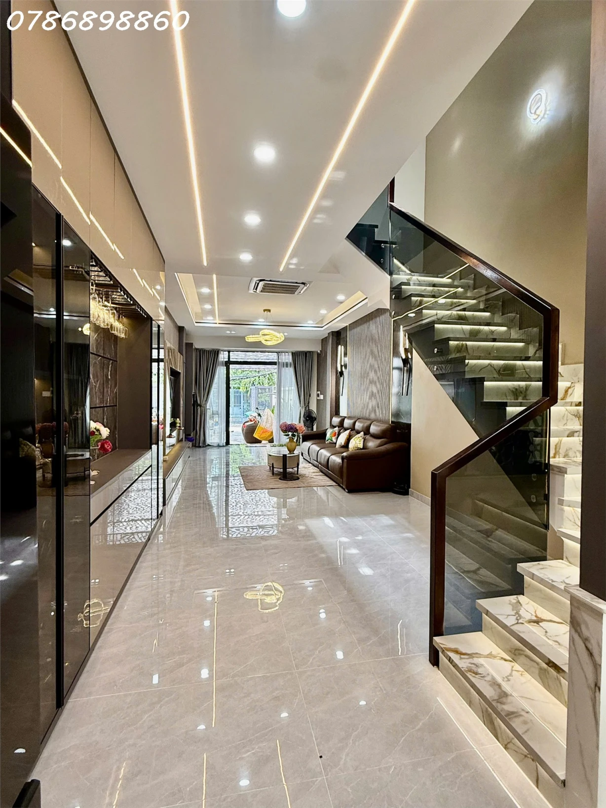 BÁN NHÀ MỚI 3 TẦNG CAO CẤP – HẺM XE HƠI 6M – CHỈ VÀI PHÚT ĐẾN PHÚ MỸ HƯNG