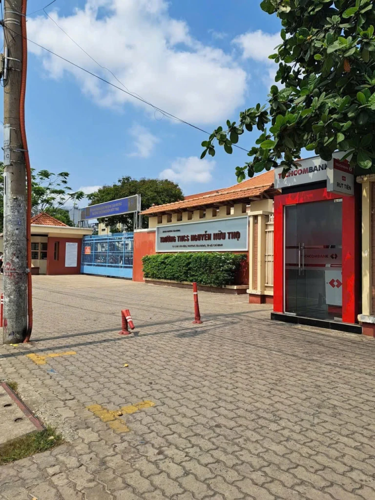 [Q7] Nhà có DòngTiền 6 ×13_sổ vuông Sát Bên trường học Nguyễn Hữu Thọ