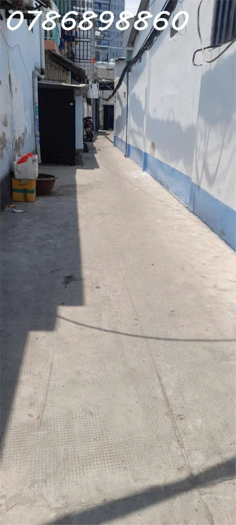 BÁN GẤP NHÀ HẺM 630 HUỲNH TẤN PHÁT – PHƯỜNG TÂN PHÚ – QUẬN 7