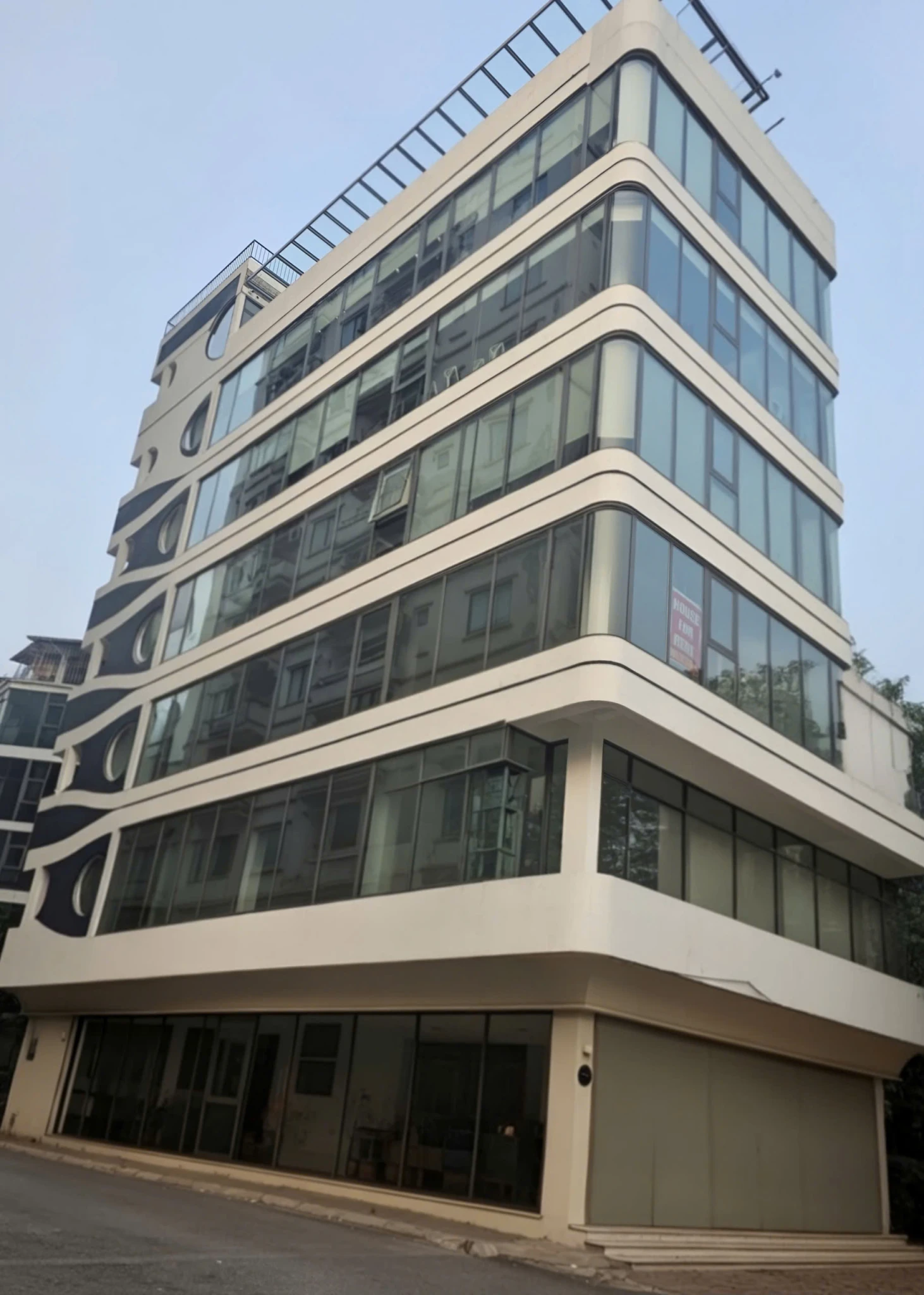 Nhà tôi cho thuê nhà, 147m2- 6T, Đào Duy Từ, Mã Mây, Hàng Bạc -67 tr