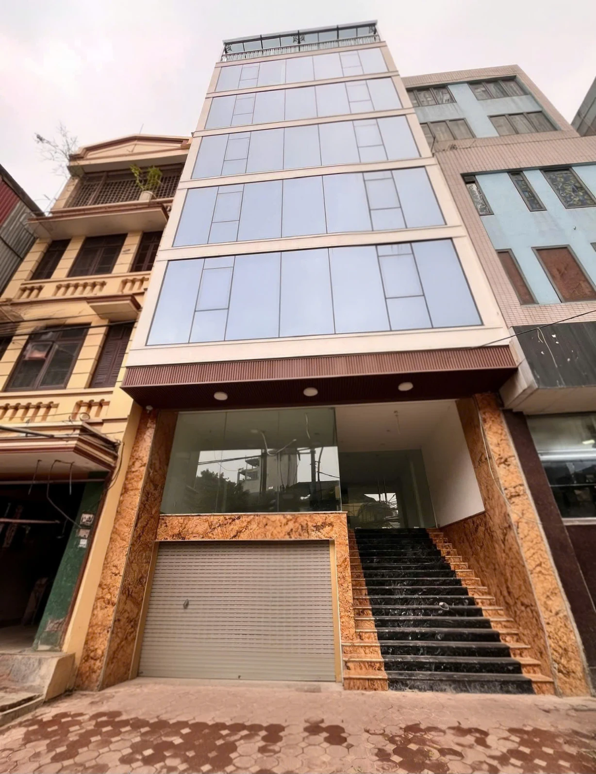 Tôi cho thuê nhà, 98m2- 7T, Duy Tân, Thành Thái, Trần Thái Tông -48 tr