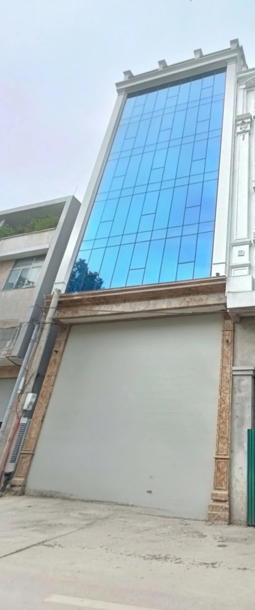 Mình cho thuê nhà, 101m2- 7T, Linh Lang, Đào Tấn, Phan Kế Bính -46 tr
