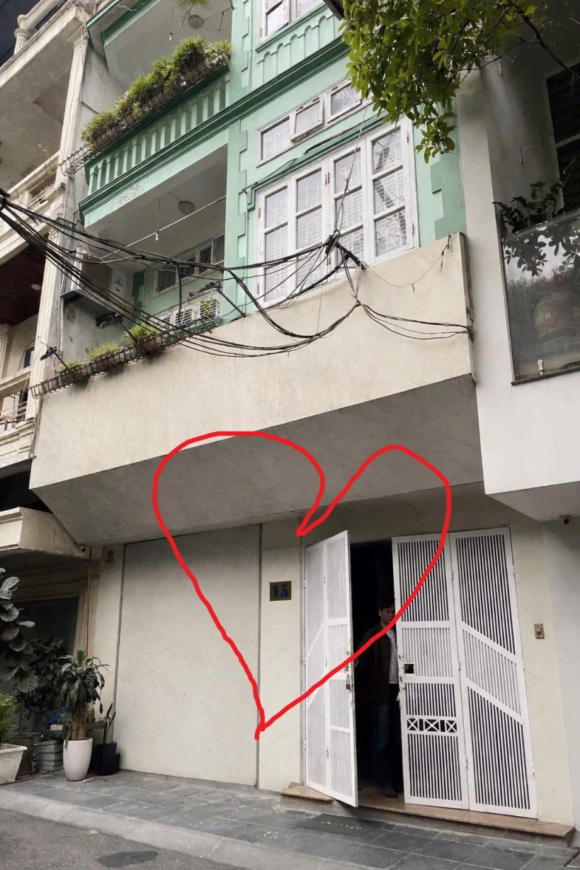 Bán Nhà Bát Khối 11 tỷ 60m ô tô đỗ cửa,chuyển vào nam sinh sống