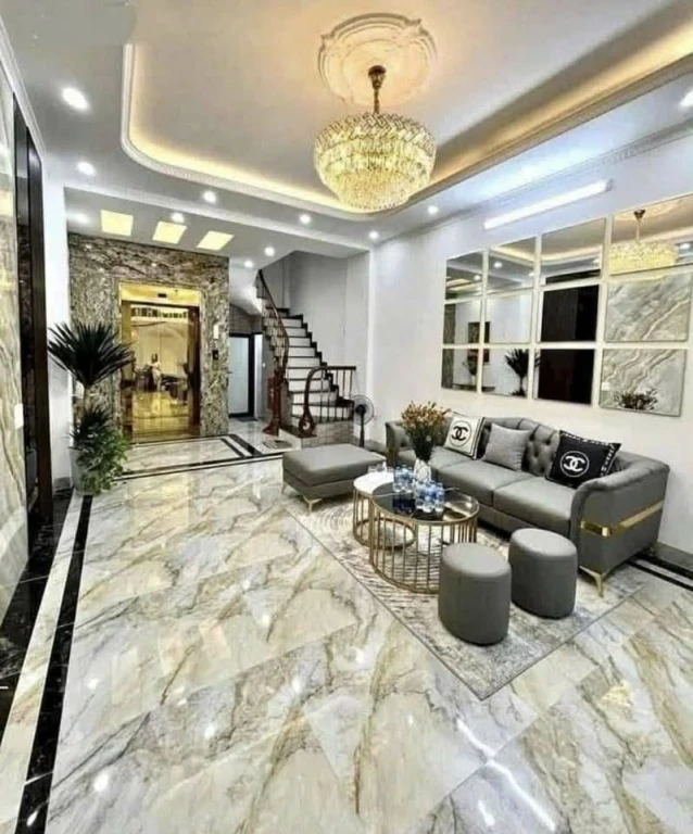 Bán Nhà Đẹp Ngô Gia Tự, Long Biên 52m2, 6T, giá 10,5 tỷ (thang máy, nội thất đẹp)