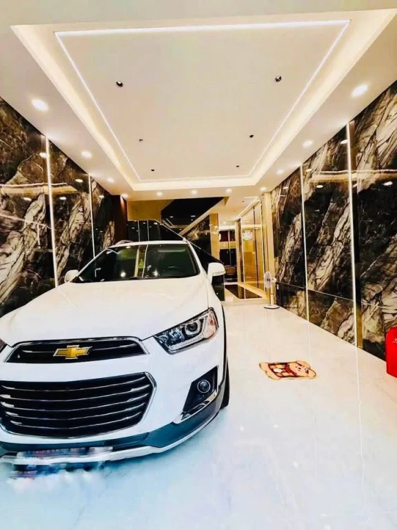 Cam Kết Chuẩn. Bán Nhà Thạch Bàn, Long Biên 43m2, 6T chỉ 9,95 tỷ (ô tô vào tận nhà)
