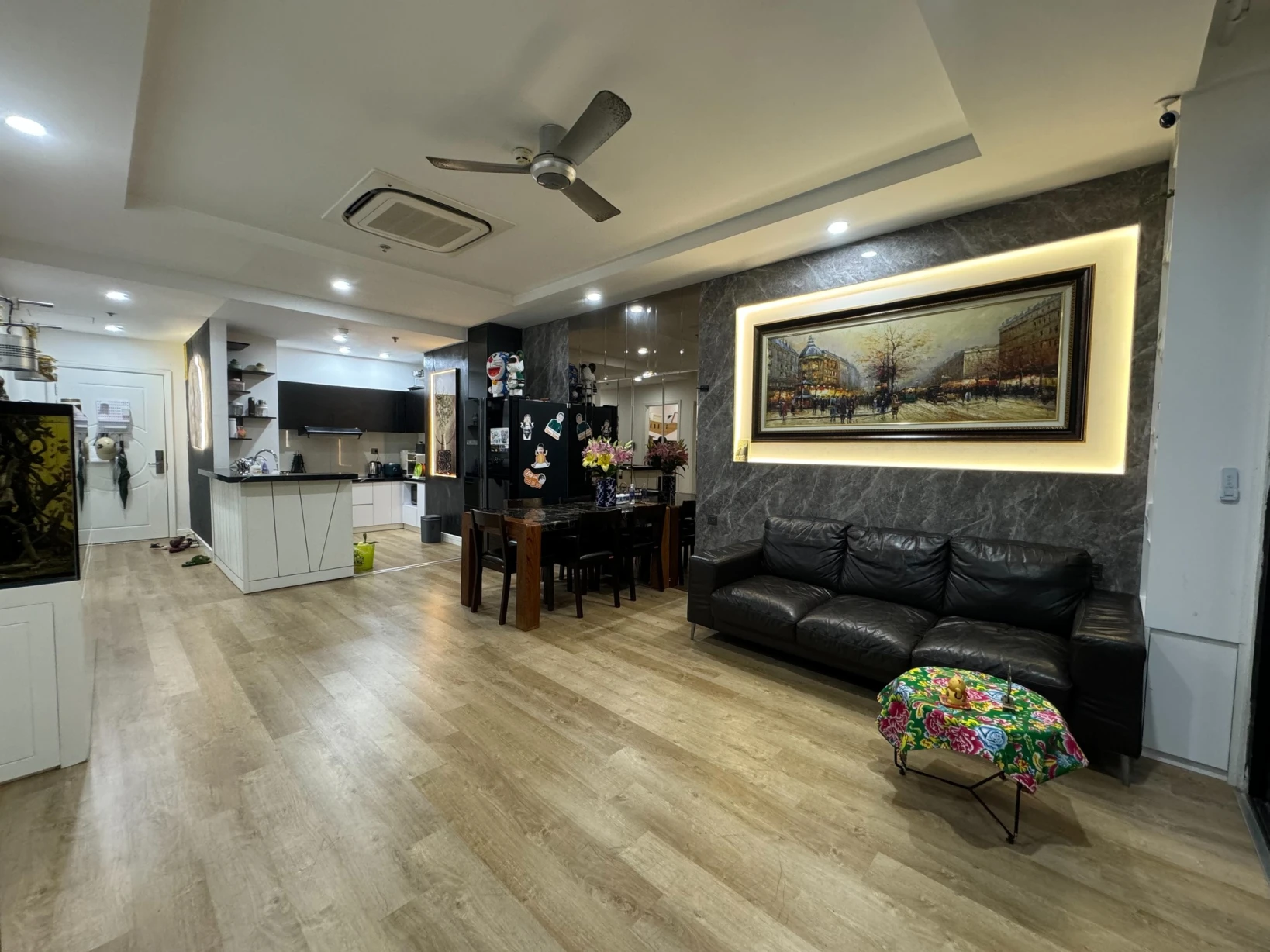  Siêu Phẩm Vip. Bán Chung Cư Nguyễn Văn Cừ, Long Biên 90m2, giá 6,95 tỷ