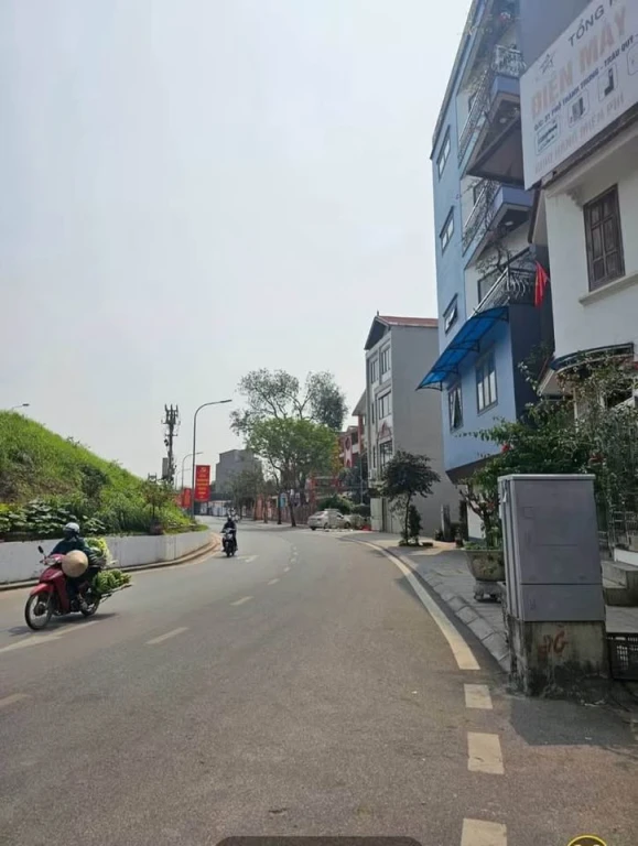 BÁN NHÀ PHÚC LỢI – NHÀ MỚI 5T ĐẸP– CHỈ XÁCH VALI VỀ Ở , 32M2, CHỈ 5,85 TỶ